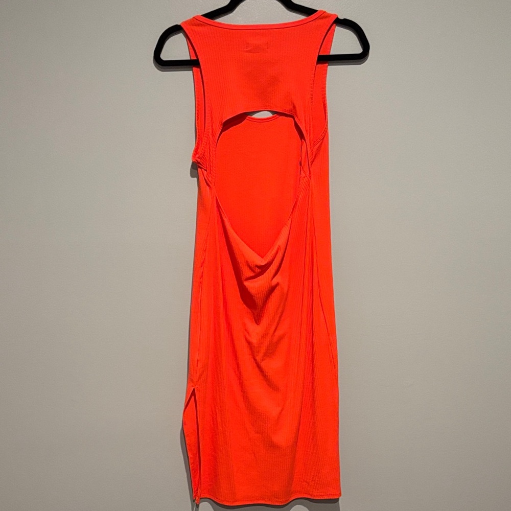 Bold Orange Ribbed Dress - Picture 4 of 4